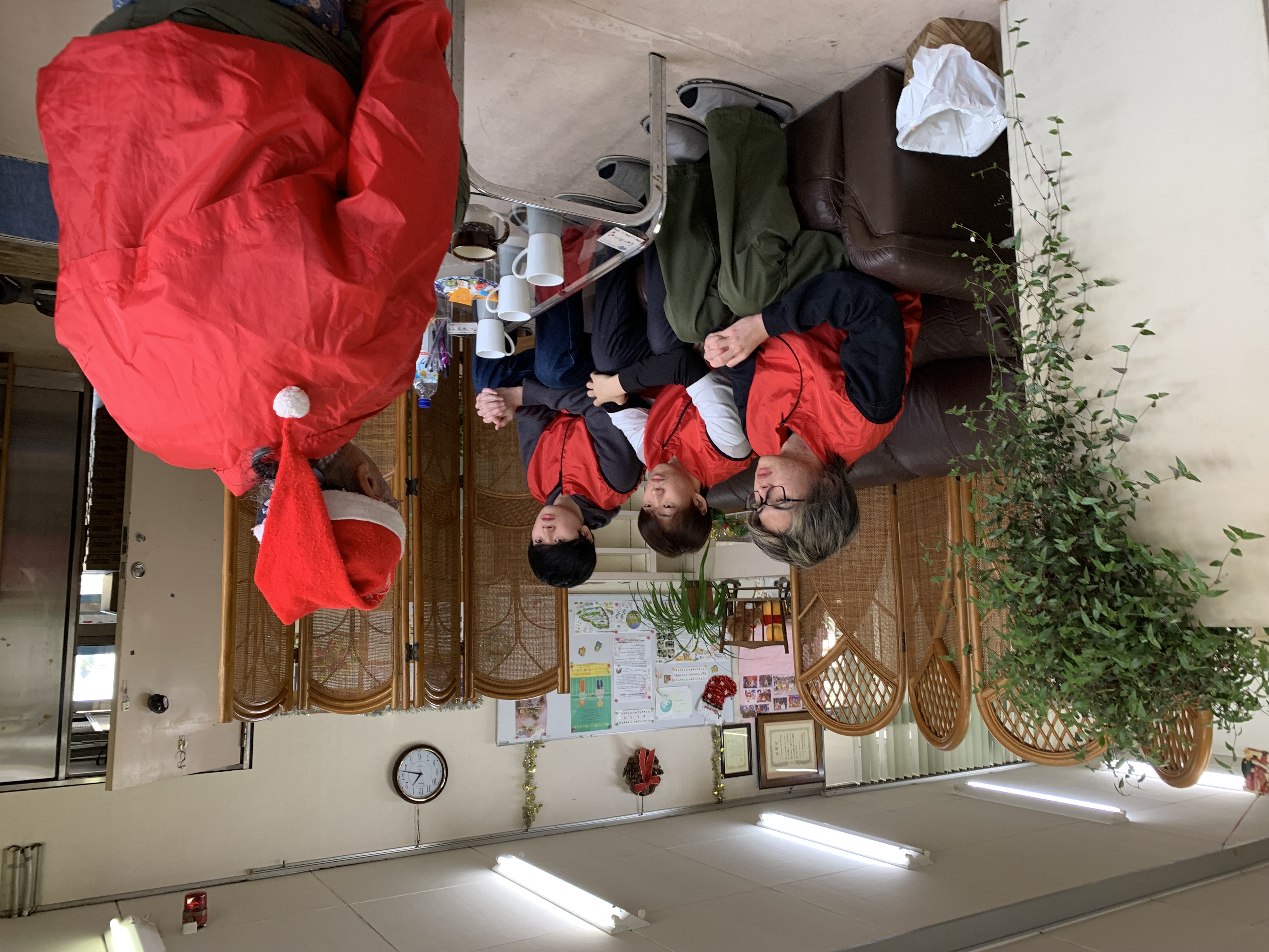 ボランティアの大学生たち